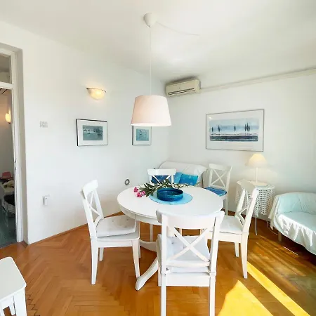 House Fras With Two Apartments Premantura Exterior photo