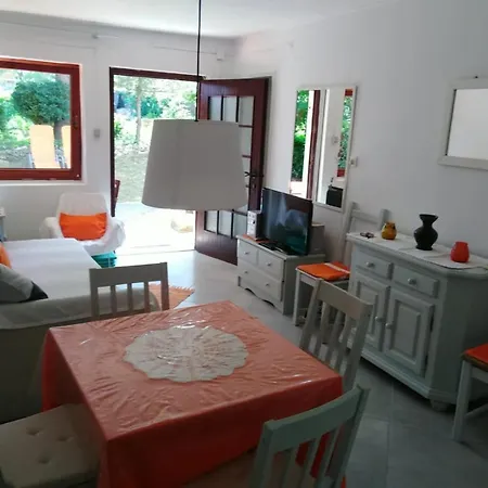 House Fras With Two Apartments Premantura Exterior photo
